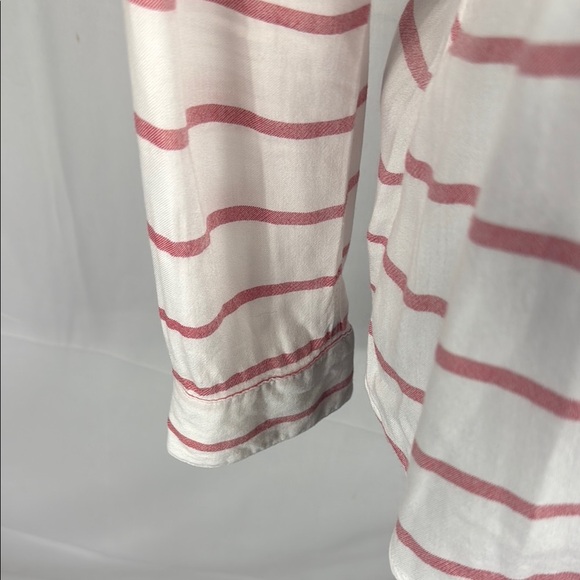 Rails White and Red Striped Casual Shirt - Picture 4 of 7